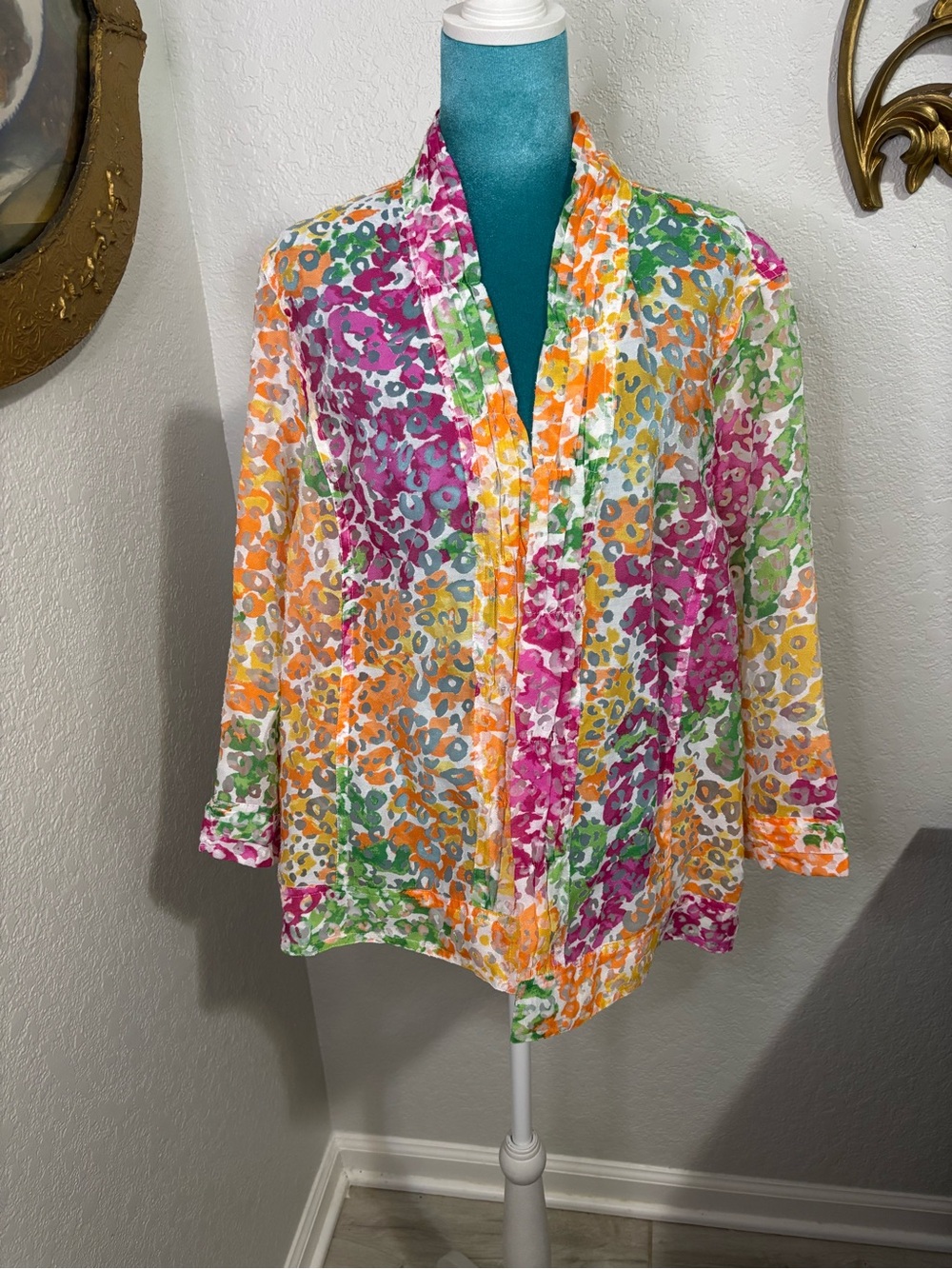 Alacarte Watercolor Animal Print Cardigan Blouse | Vibrant Brights | Size XL
